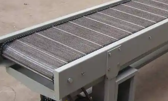 防滑式鏈板輸送線(xiàn)有哪些優(yōu)勢(shì)?